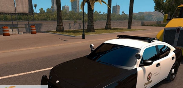 美国卡车模拟美国警车MOD v2.5