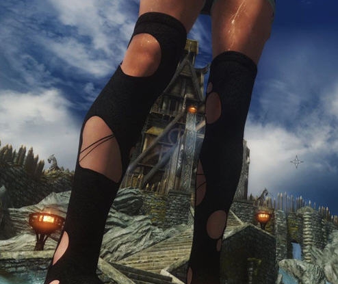 上古卷轴5天际有爱的过膝袜MOD v2.5