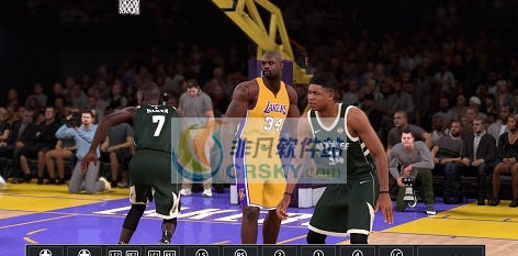 NBA2K18湖人队奥尼尔身形发型面补MOD v2.8