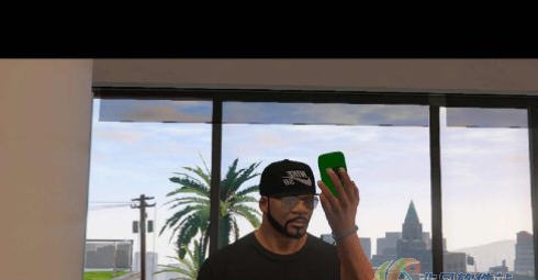 GTA5耐克SB黑帽子MOD v2.4