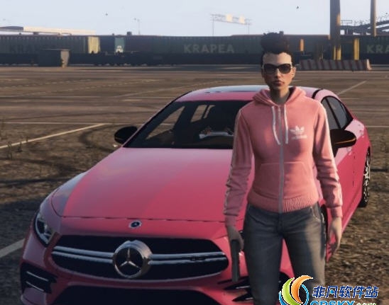 侠盗猎车手5女款阿迪达斯连帽衫MOD v1.66